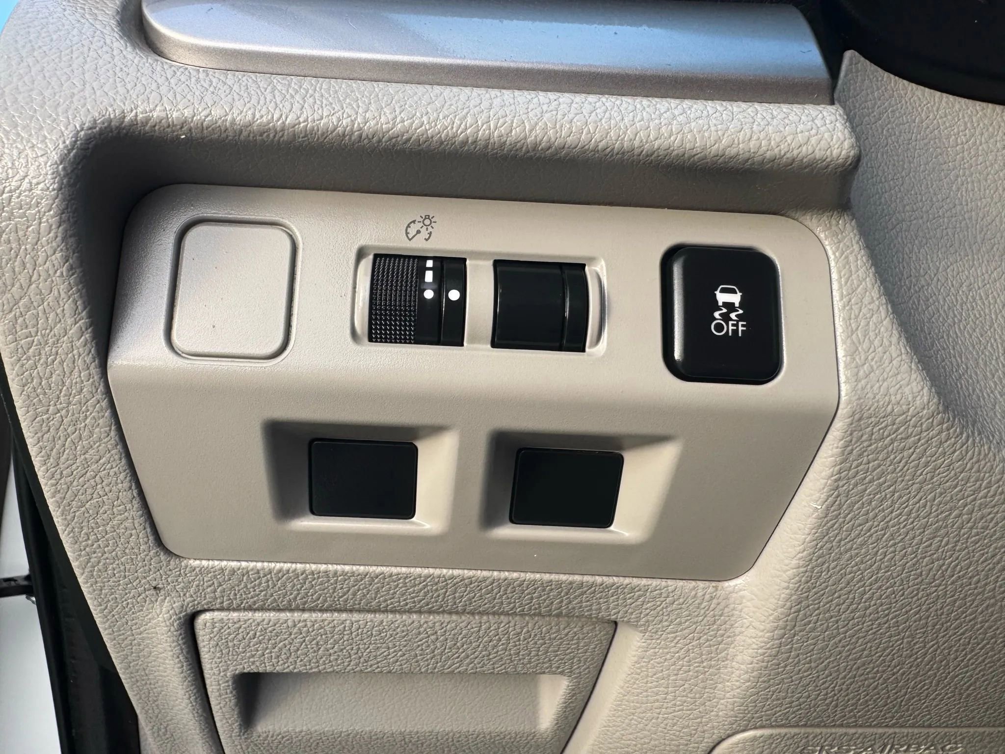 Used 2017 Subaru Forester 2.5i Premium w/ All-Weather Package image 22