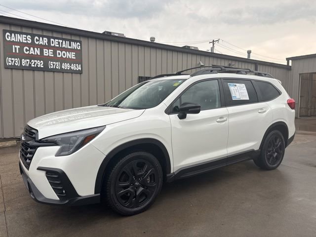 Used 2023 Subaru Ascent Onyx Edition AWD/4WD image 3