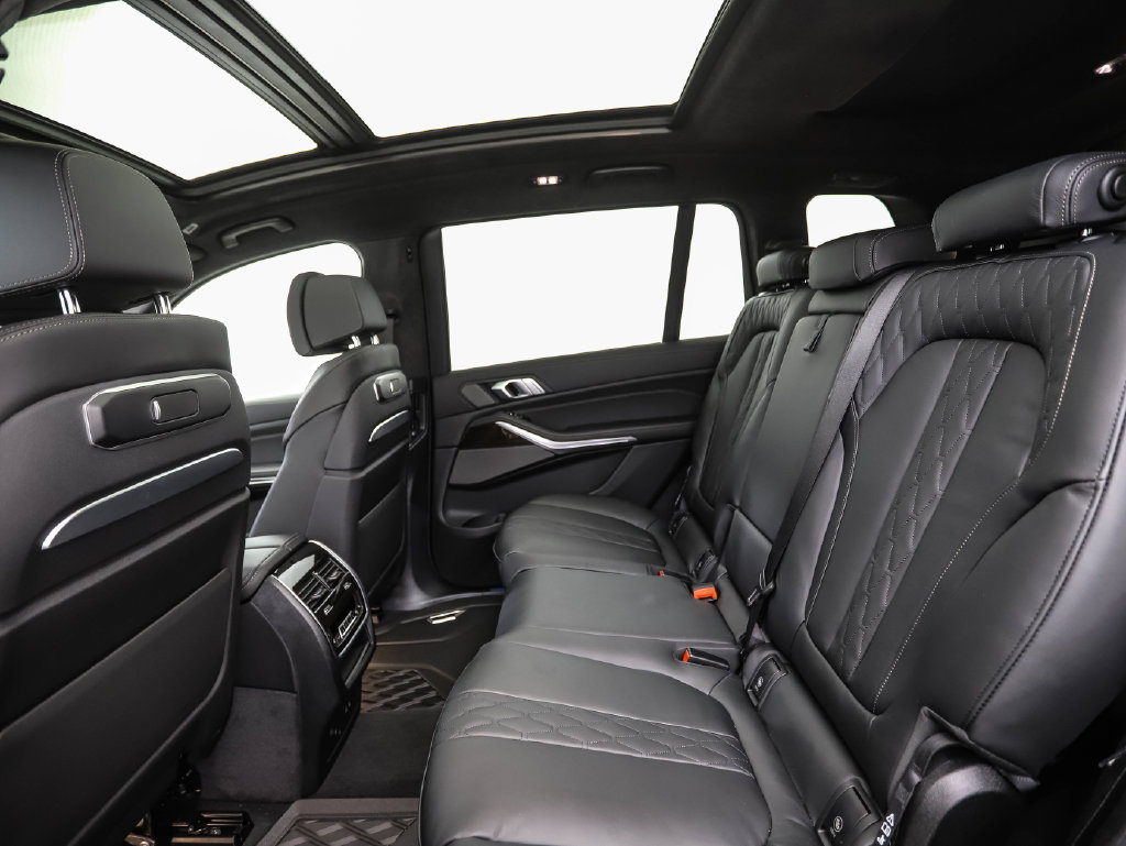 New 2027 BMW X7 M60i AWD/4WD image 22
