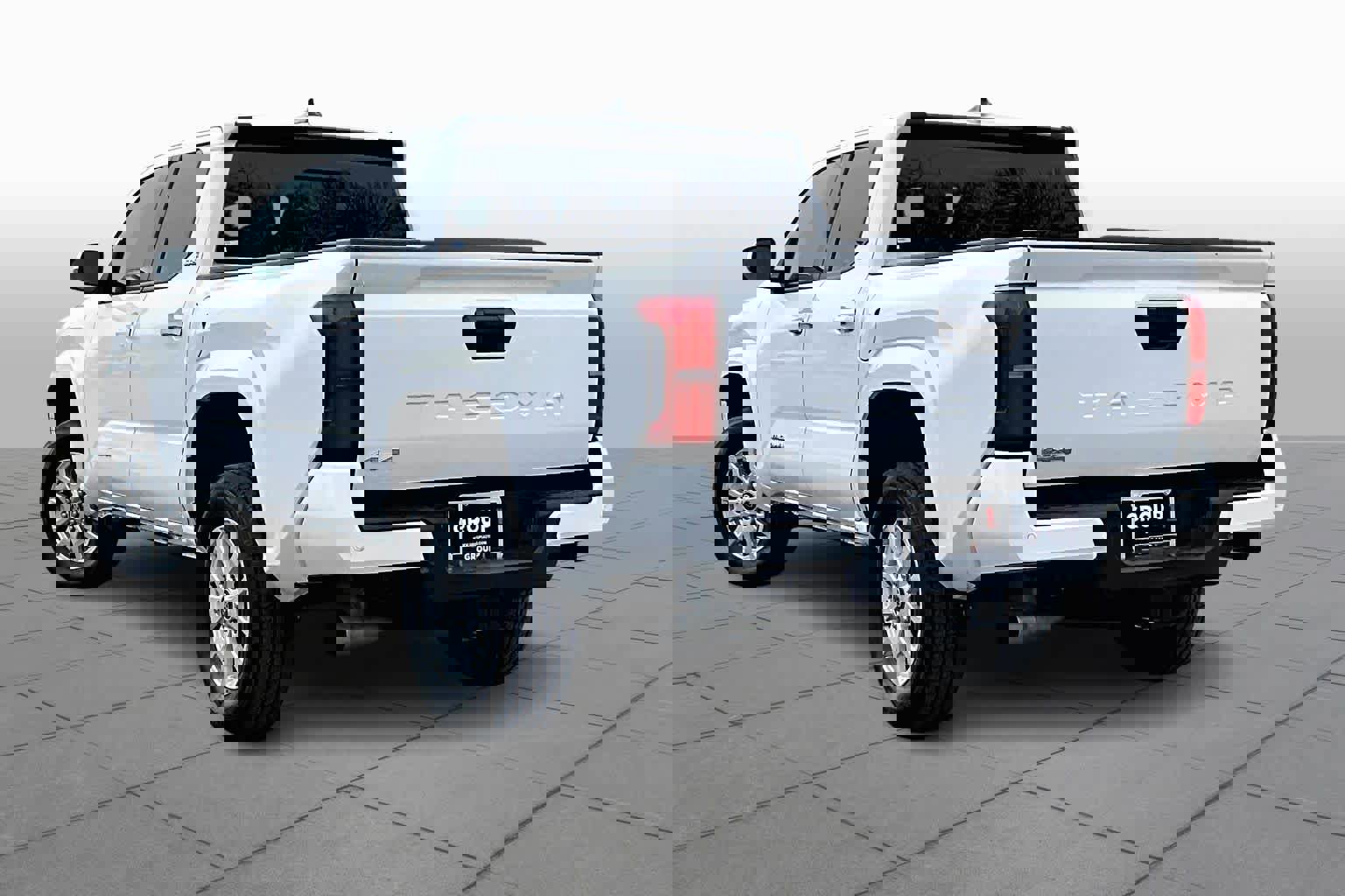 Used 2024 Toyota Tacoma SR5 image 11