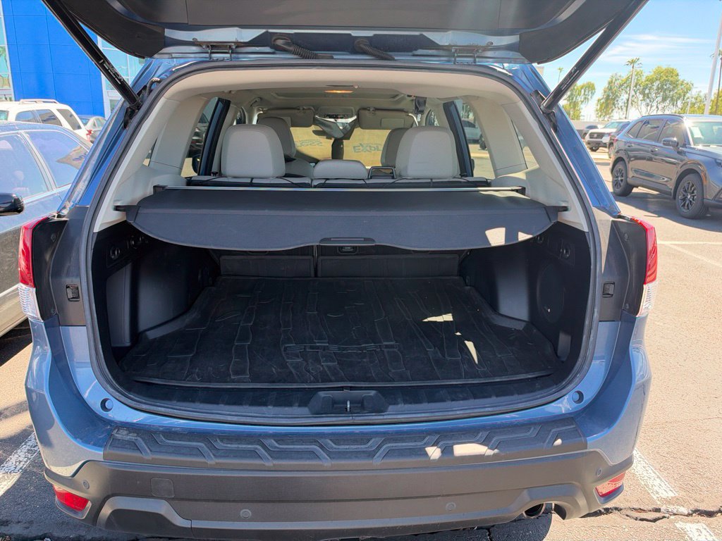 Used 2019 Subaru Forester Limited AWD/4WD image 14