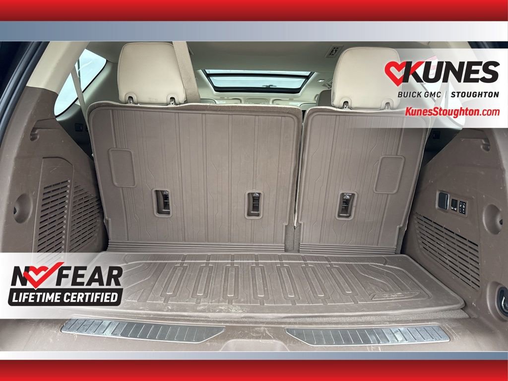 Used 2023 GMC Yukon Denali w/ LPO, Floor Liner Package image 45