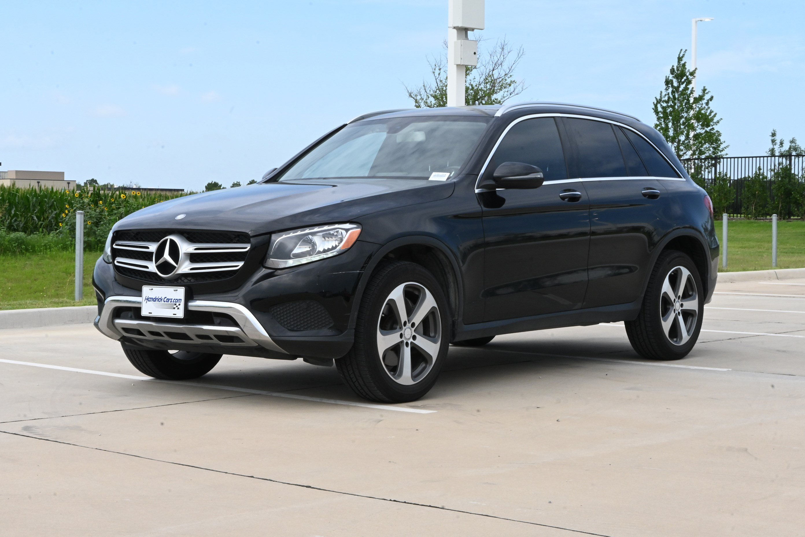 Used 2016 Mercedes-Benz GLC 300 4MATIC image 5