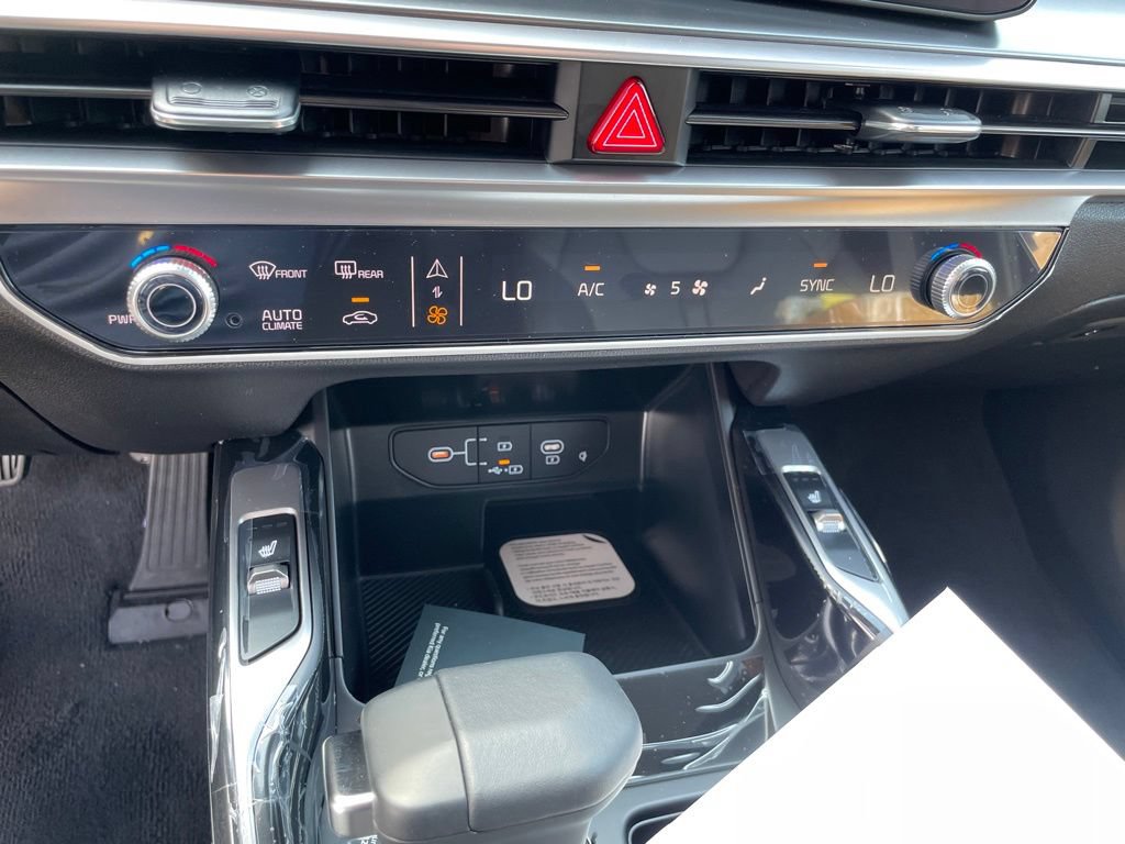 New 2026 Kia Sorento S AWD/4WD image 16