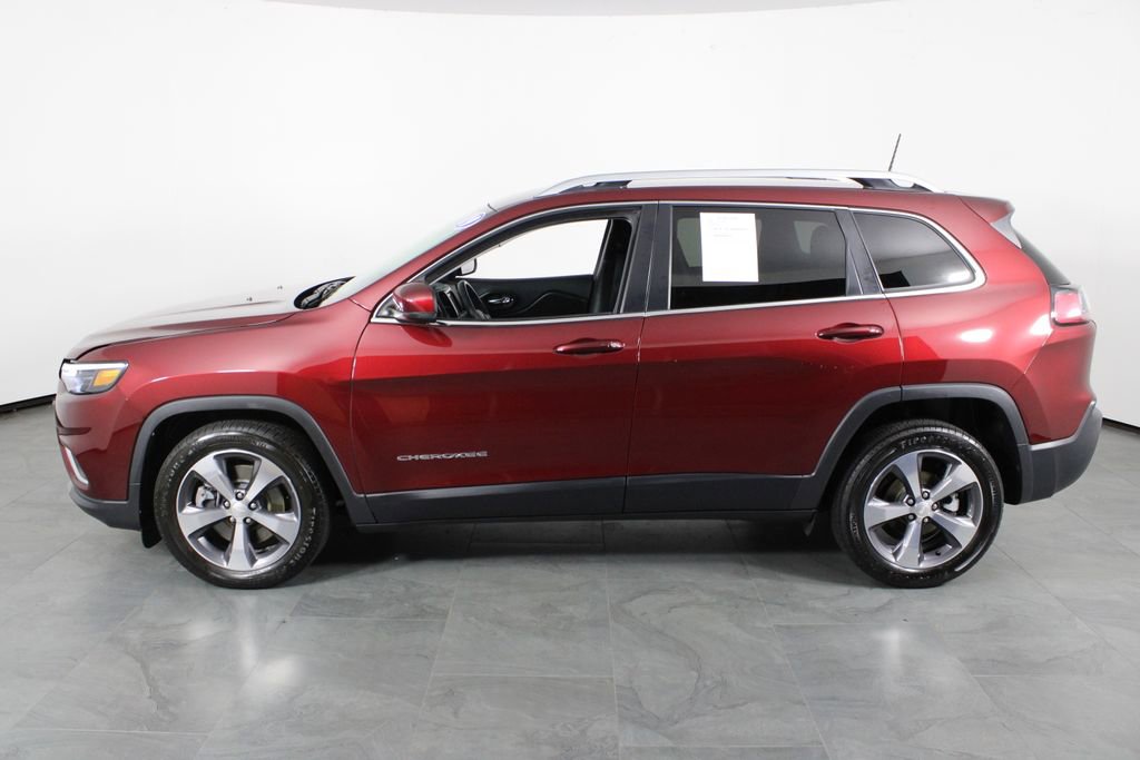 Used 2019 Jeep Cherokee Limited image 12