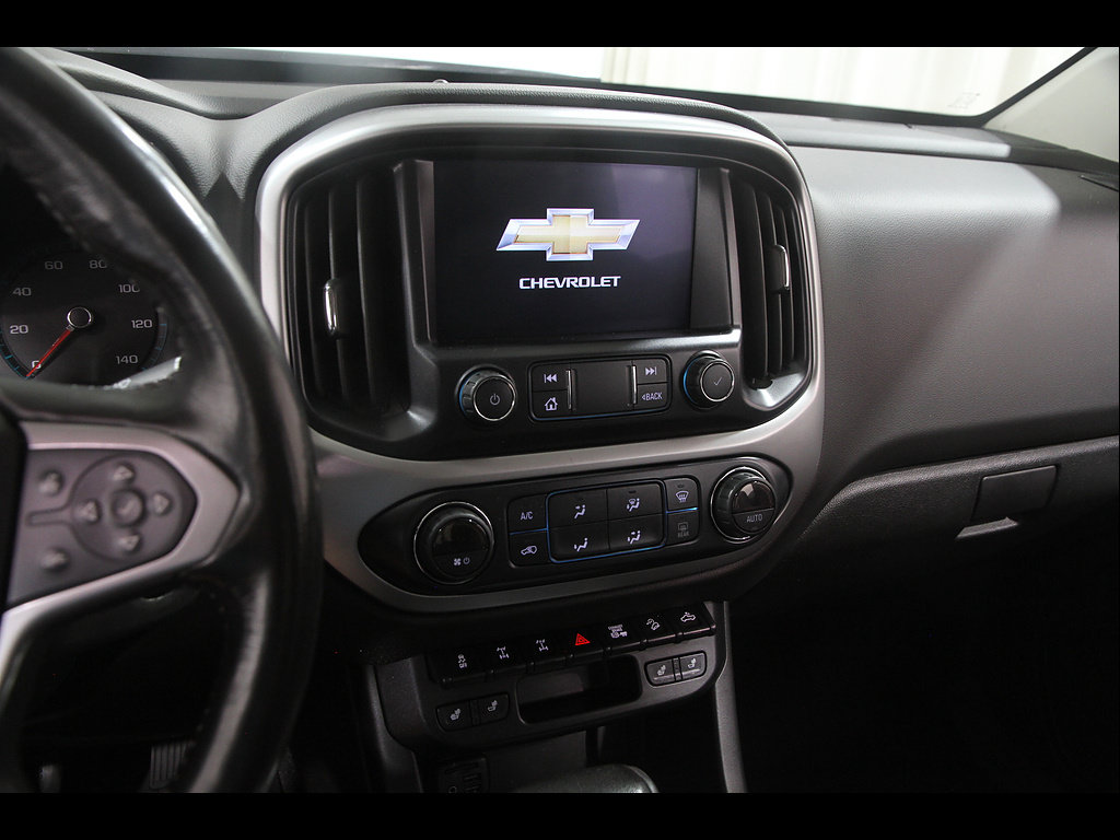 Certified 2019 Chevrolet Colorado ZR2 w/ ZR2 Dusk Special Edition AWD/4WD image 10