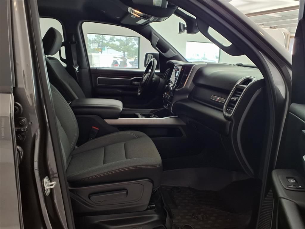 Used 2022 RAM 1500 Lone Star AWD/4WD image 17