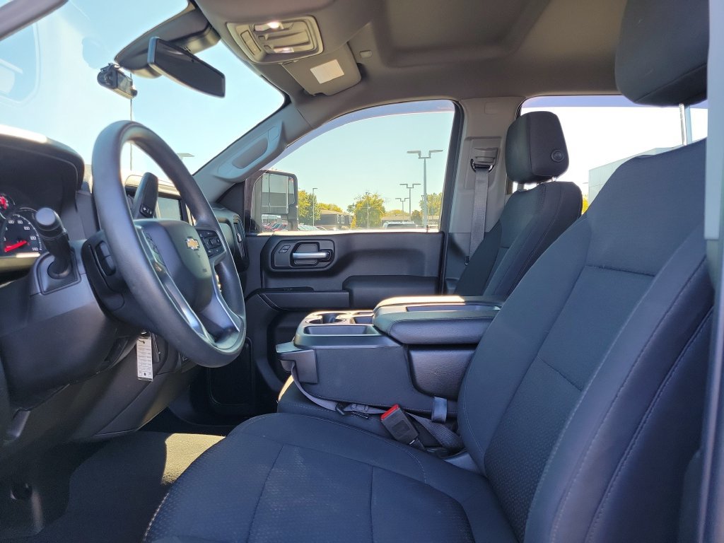 Used 2023 Chevrolet Silverado 2500 Custom w/ Custom Value Package AWD/4WD image 18