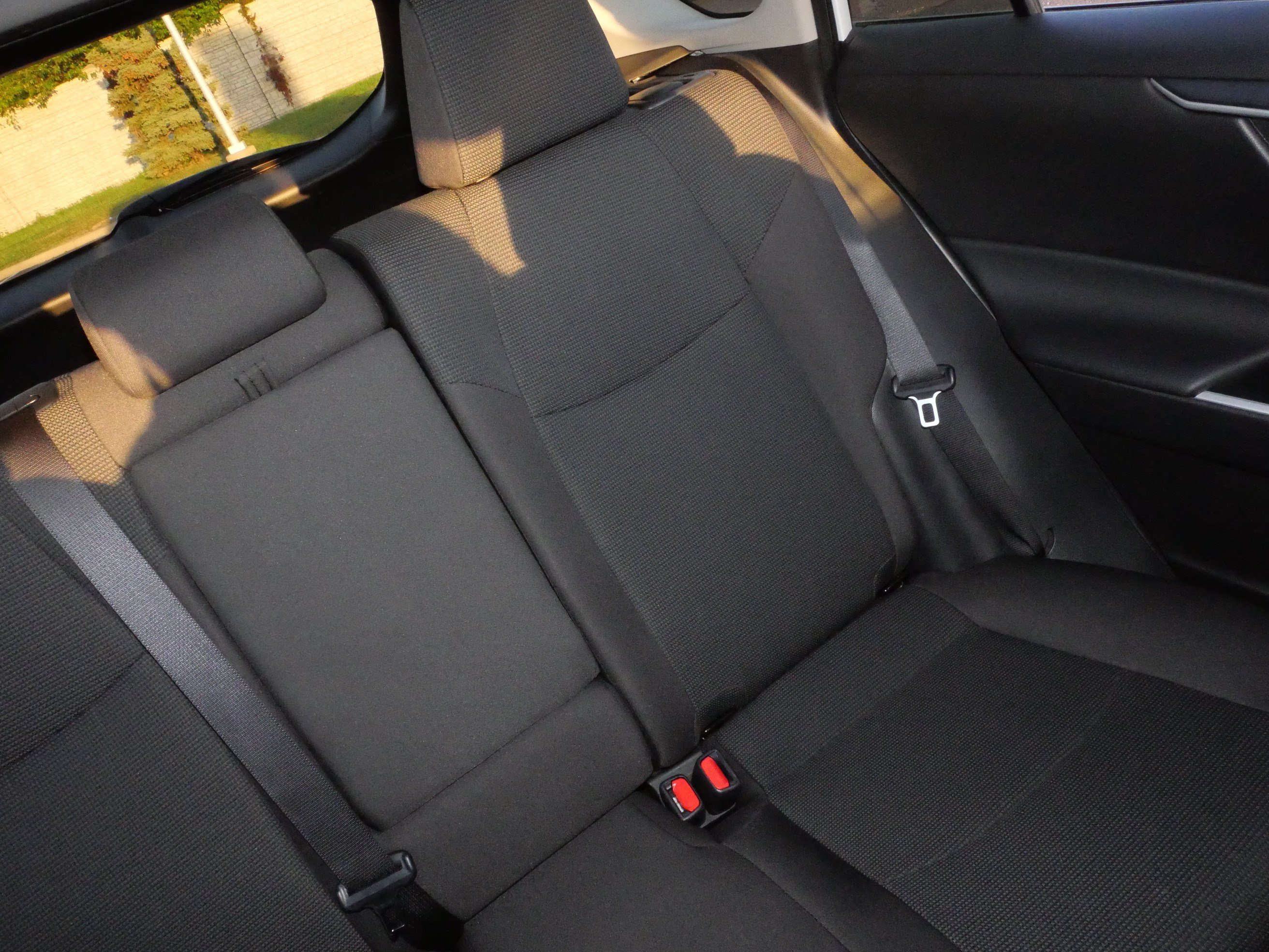 Certified 2025 Toyota RAV4 LE AWD/4WD image 14