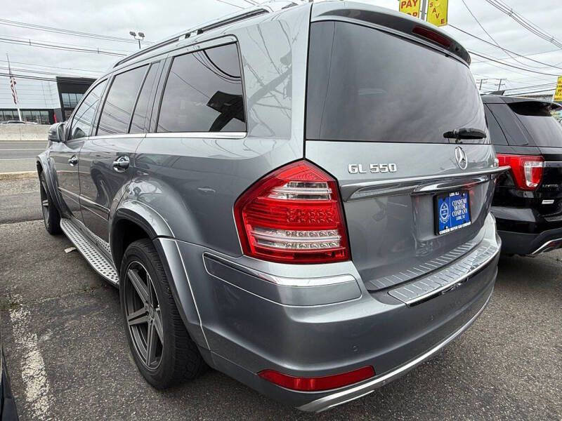 Used 2012 Mercedes-Benz GL 550 4MATIC w/ Accessory Chrome Pkg image 5