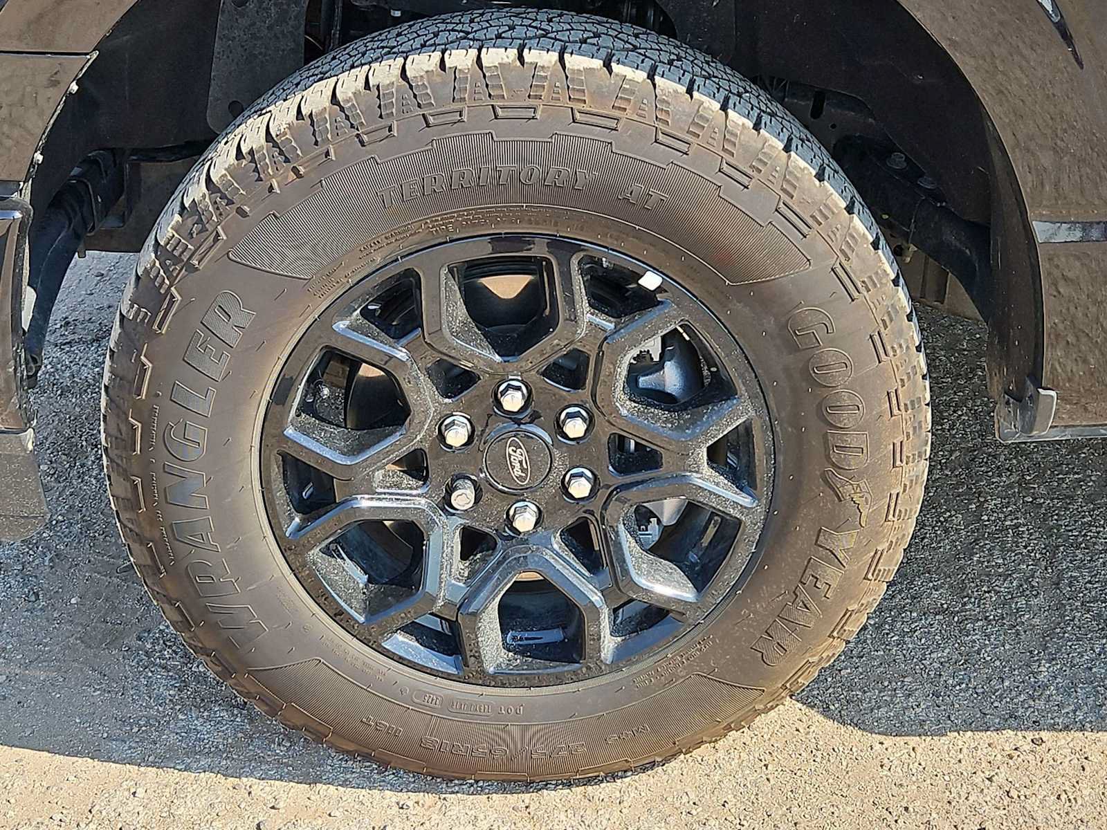 Used 2025 Ford F150 Lariat AWD/4WD image 12