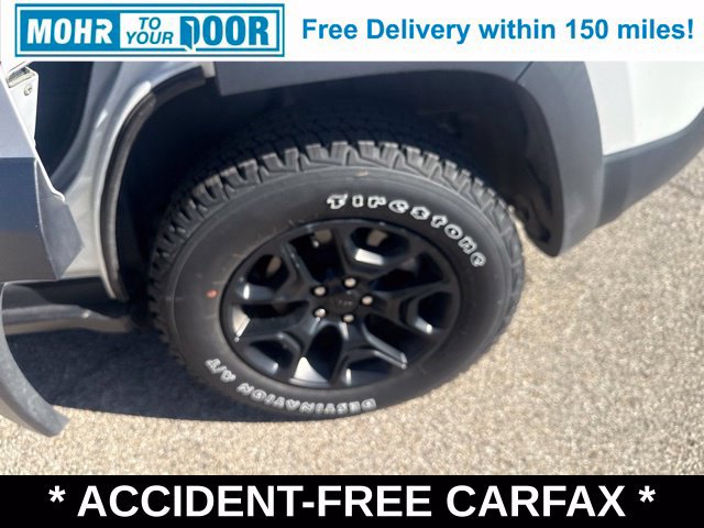 Used 2022 Jeep Cherokee Latitude w/ Sun & Sound Group AWD/4WD image 43