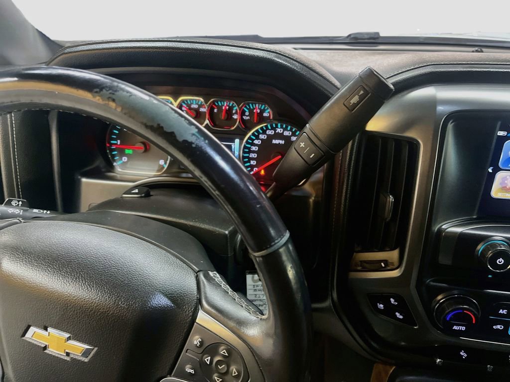 Used 2017 Chevrolet Silverado 1500 LTZ w/ LTZ Plus Package AWD/4WD image 17