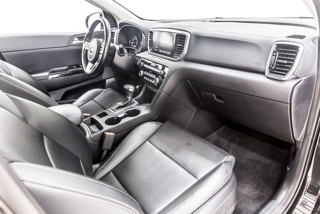 Used 2022 Kia Sportage EX image 32