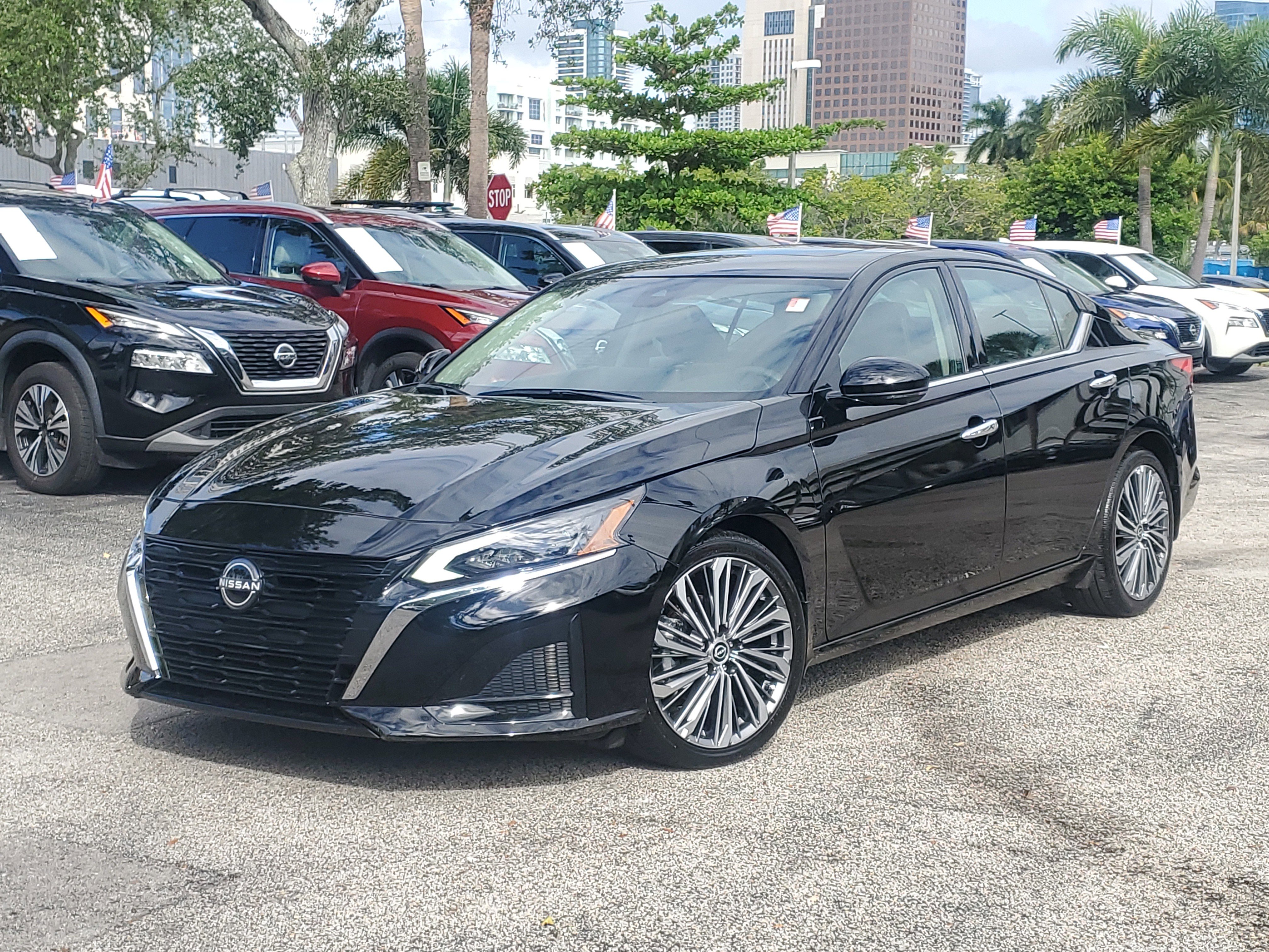 Certified 2025 Nissan Altima 2.5 SL
