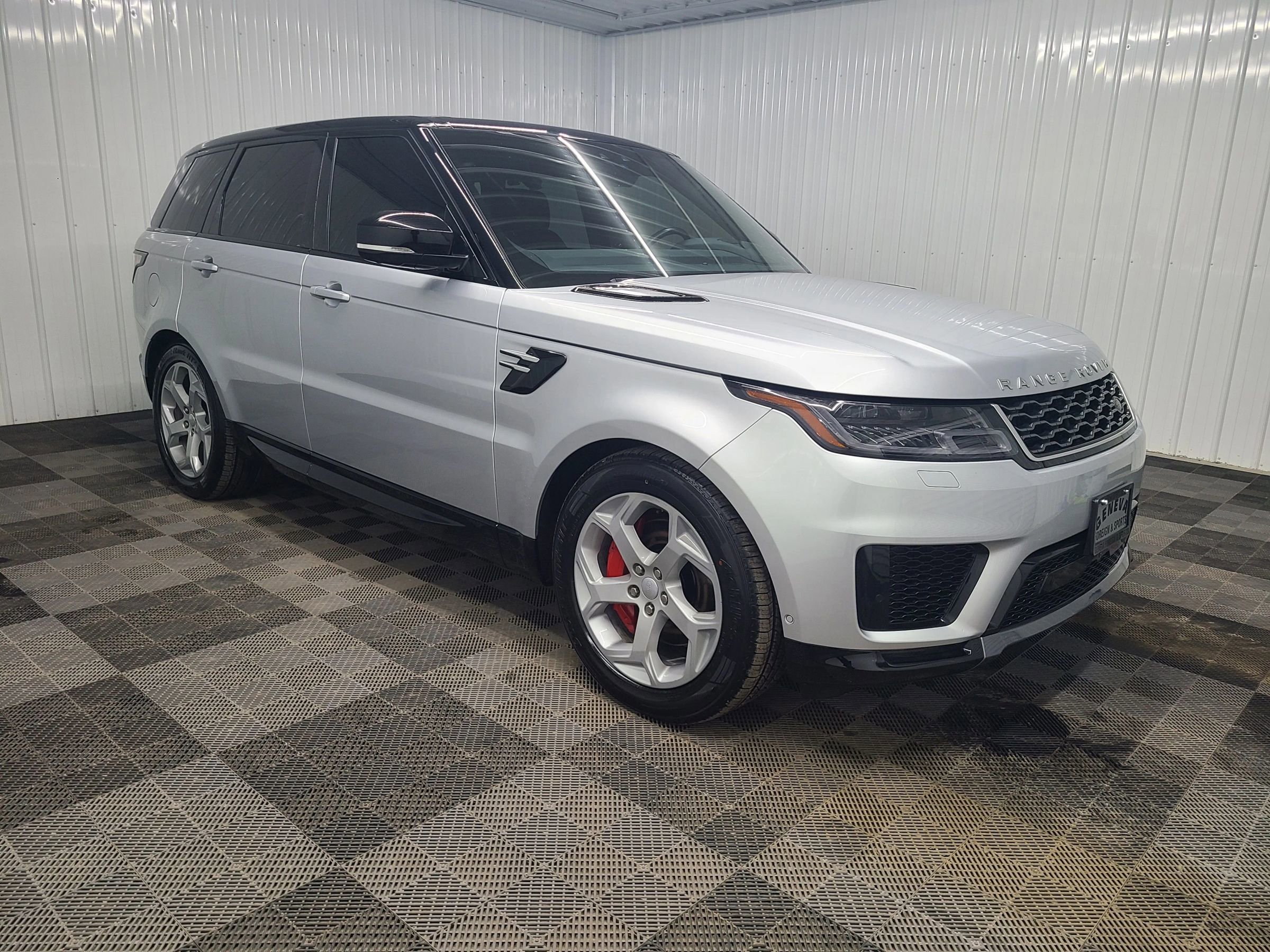 Used 2018 Land Rover Range Rover Sport HSE image 13