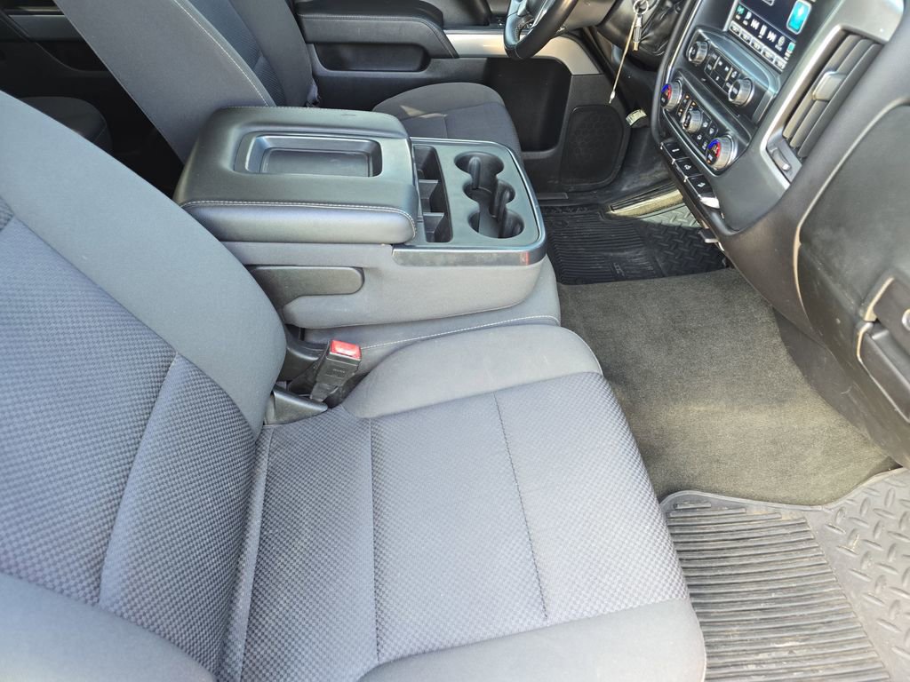 Used 2017 Chevrolet Silverado 1500 LT w/ All Star Edition AWD/4WD image 10