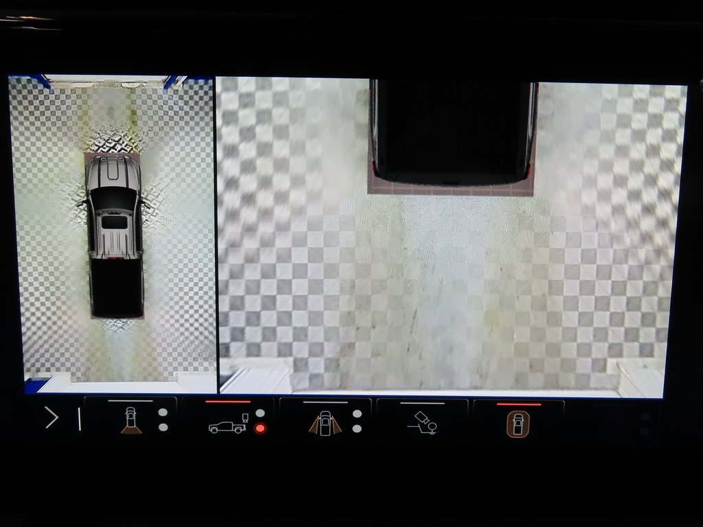 Used 2024 GMC Sierra 3500 Denali Ultimate image 21