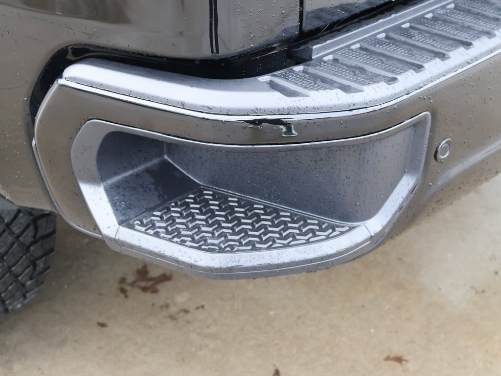 New 2025 GMC Sierra 1500 AT4X image 33