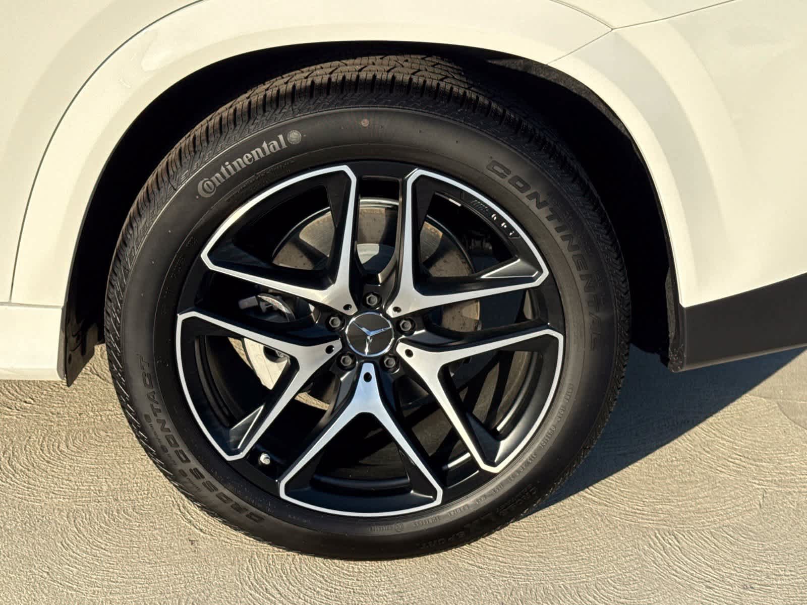 New 2026 Mercedes-Benz GLE 53 AMG 4MATIC Coupe image 14