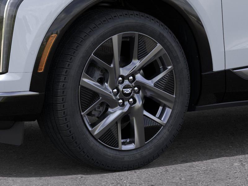 New 2026 Cadillac Optiq Luxury 1 w/ LPO, Floor Liner Package RWD image 9