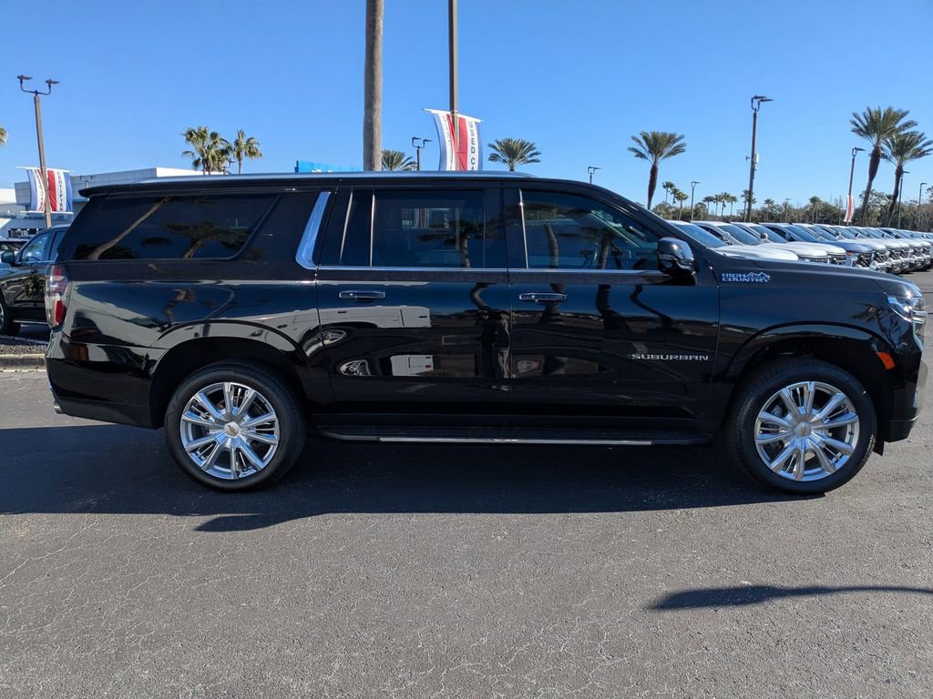 Used 2024 Chevrolet Suburban High Country w/ Max Trailering Package image 3