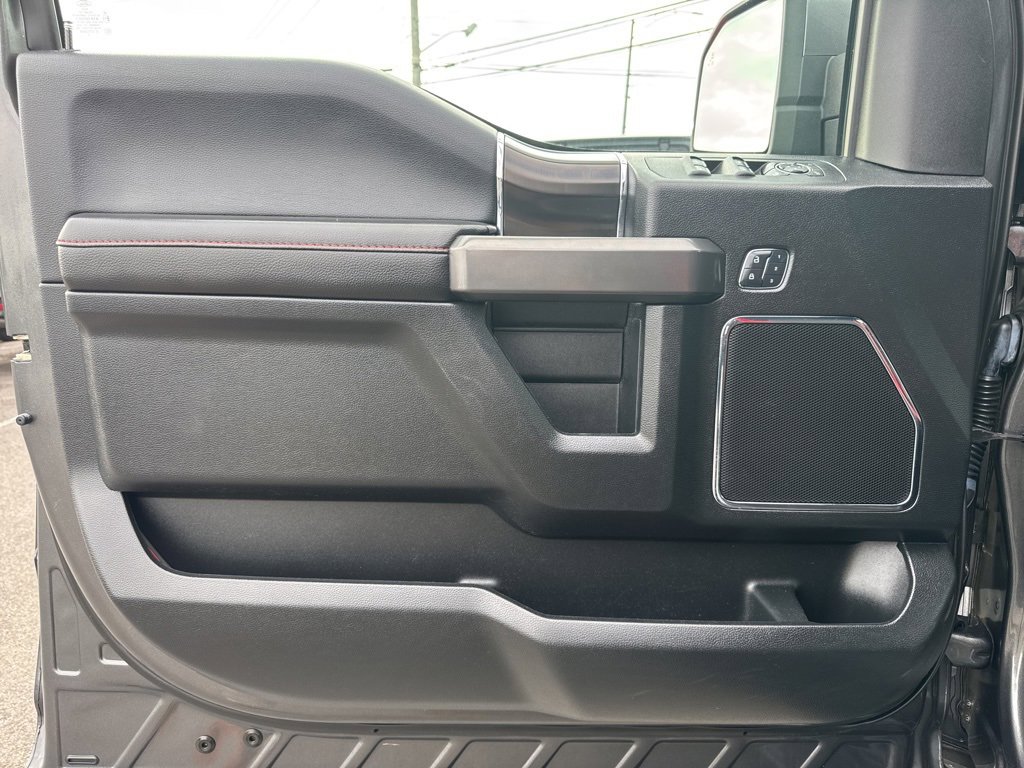 Used 2018 Ford F150 Lariat image 33