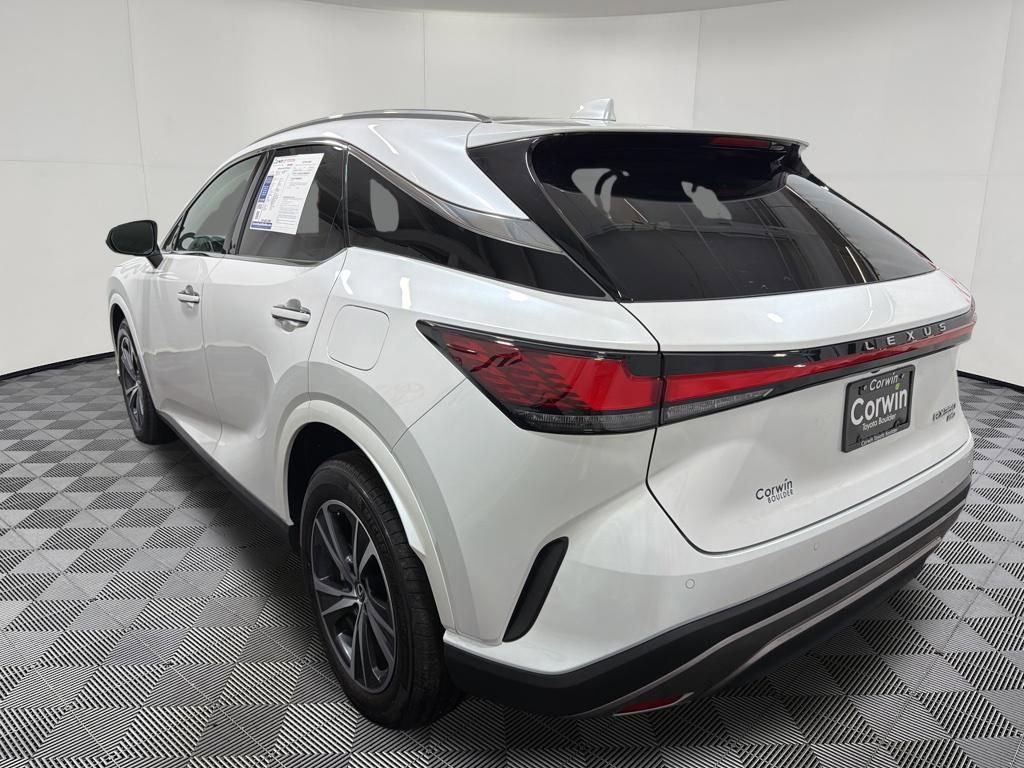 Used 2024 Lexus RX 350 Premium w/ Accessory Package (Z1) AWD/4WD image 4