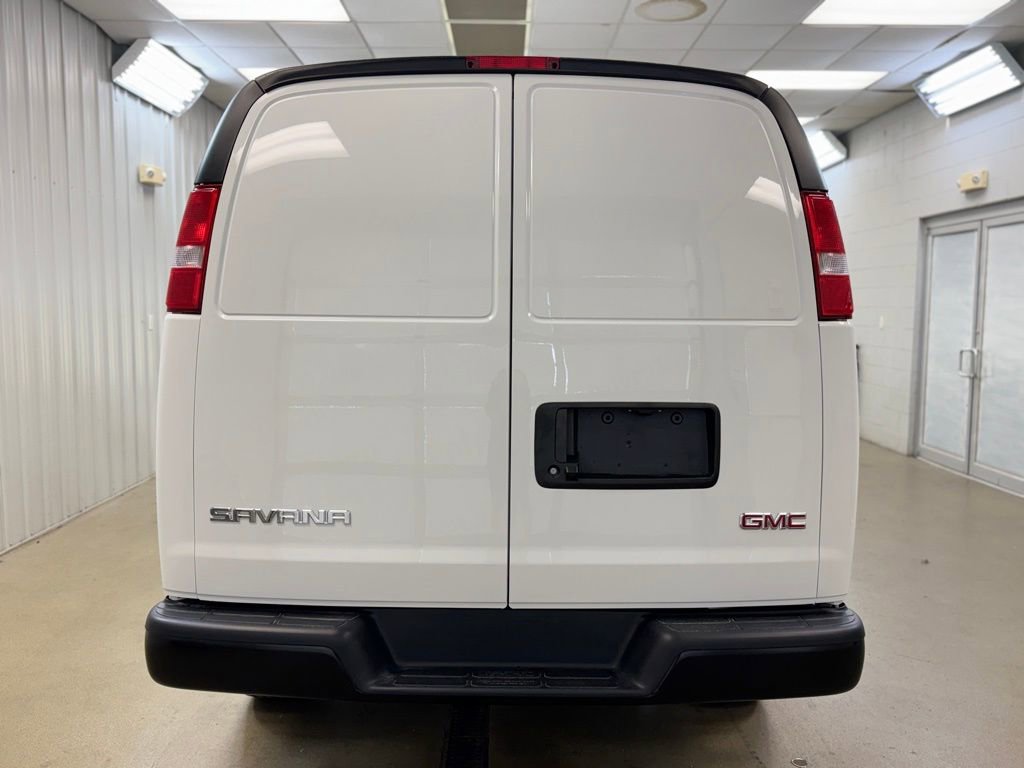 New 2025 GMC Savana 2500 image 6