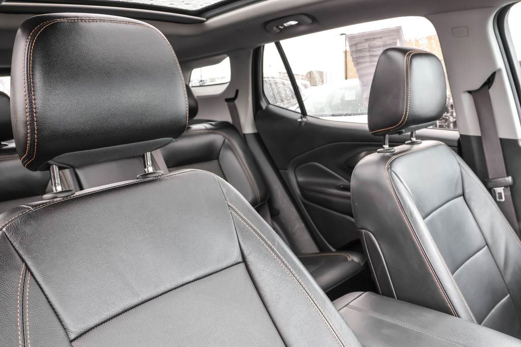 Used 2018 GMC Terrain SLT w/ Preferred Package FWD image 42