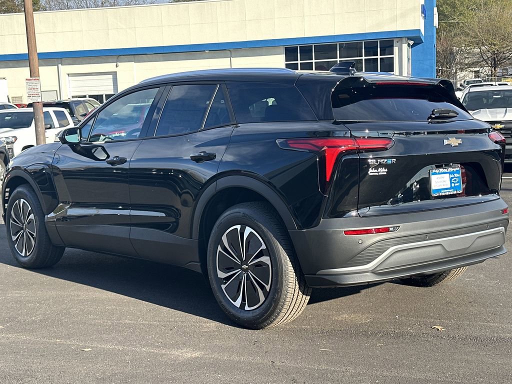 New 2026 Chevrolet Blazer EV LT image 27