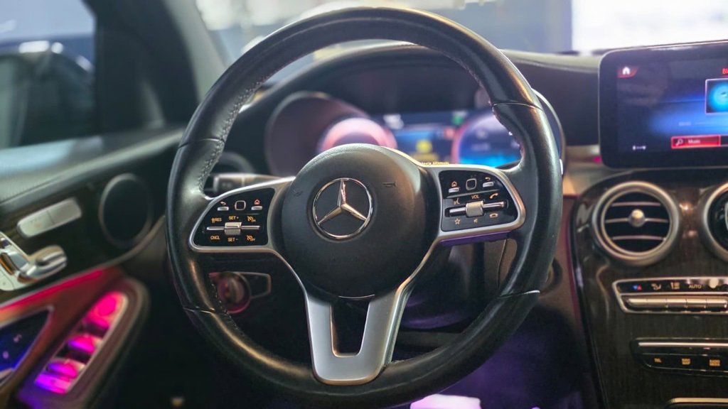 Used 2022 Mercedes-Benz GLC 300 4MATIC Coupe image 14