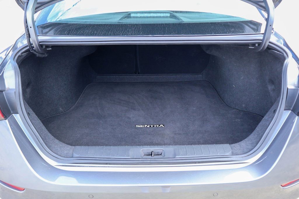 Used 2023 Nissan Sentra SV image 24