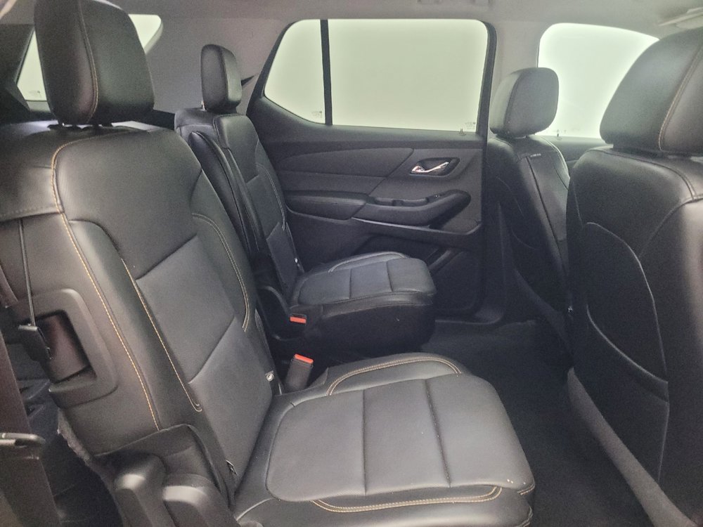 Used 2018 Chevrolet Traverse Premier w/ Driver Confidence II Package FWD image 19