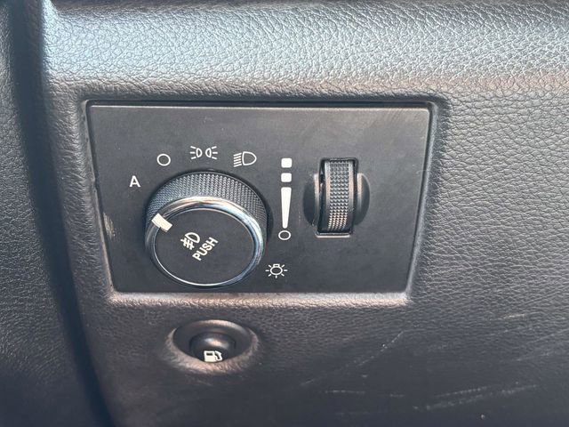 Used 2012 Jeep Grand Cherokee Laredo image 10