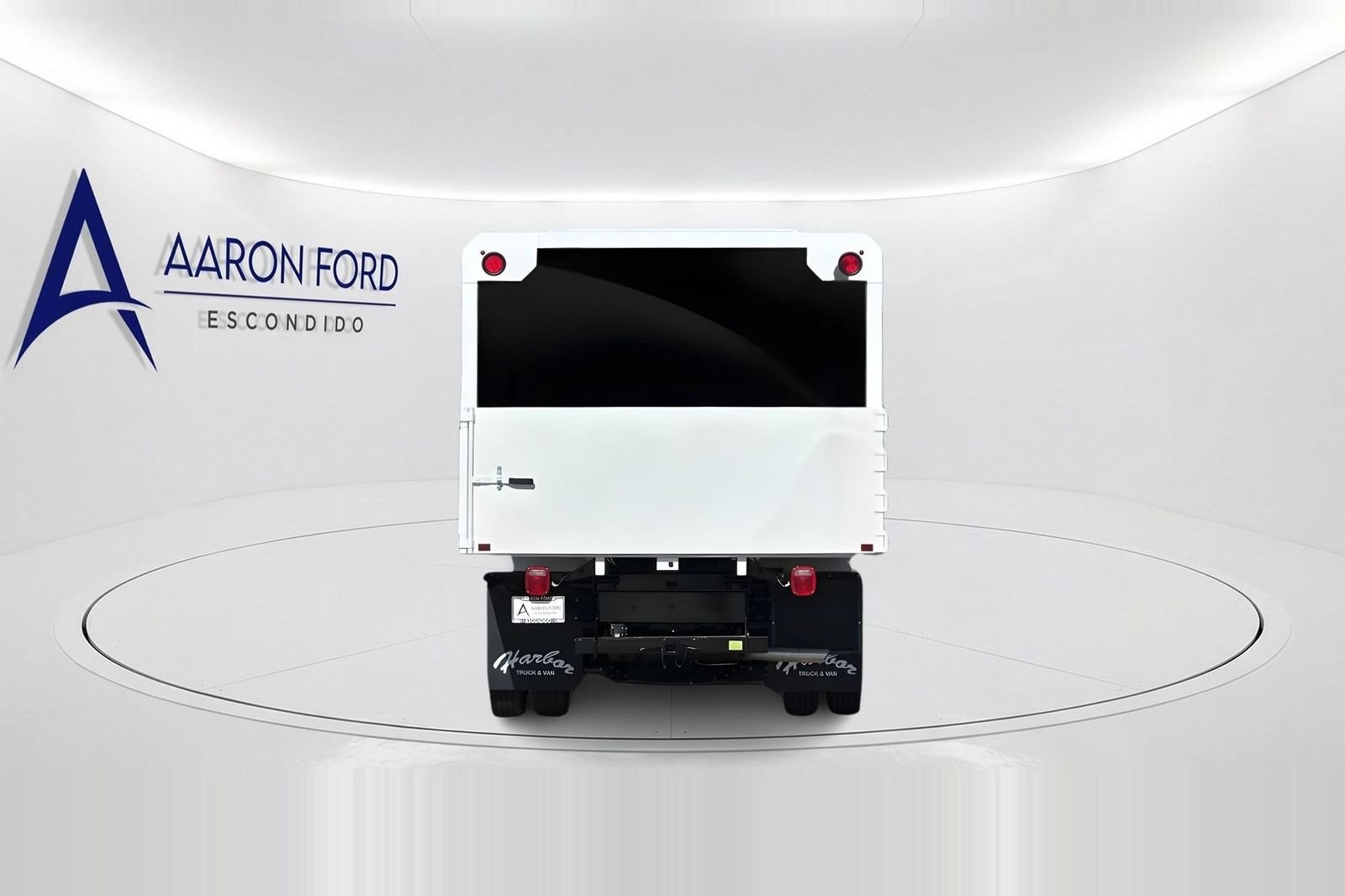 New 2025 Ford F550 4x4 Regular Cab Super Duty w/ XL Chrome Package image 5