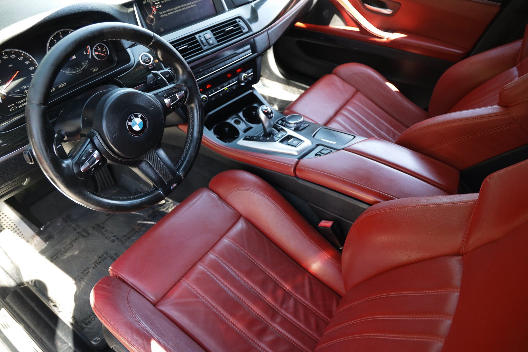 Used 2016 BMW M5 RWD image 6