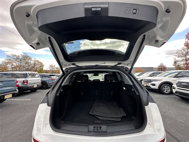 Certified 2022 Lincoln Corsair AWD w/ Equipment Group 101A image 40