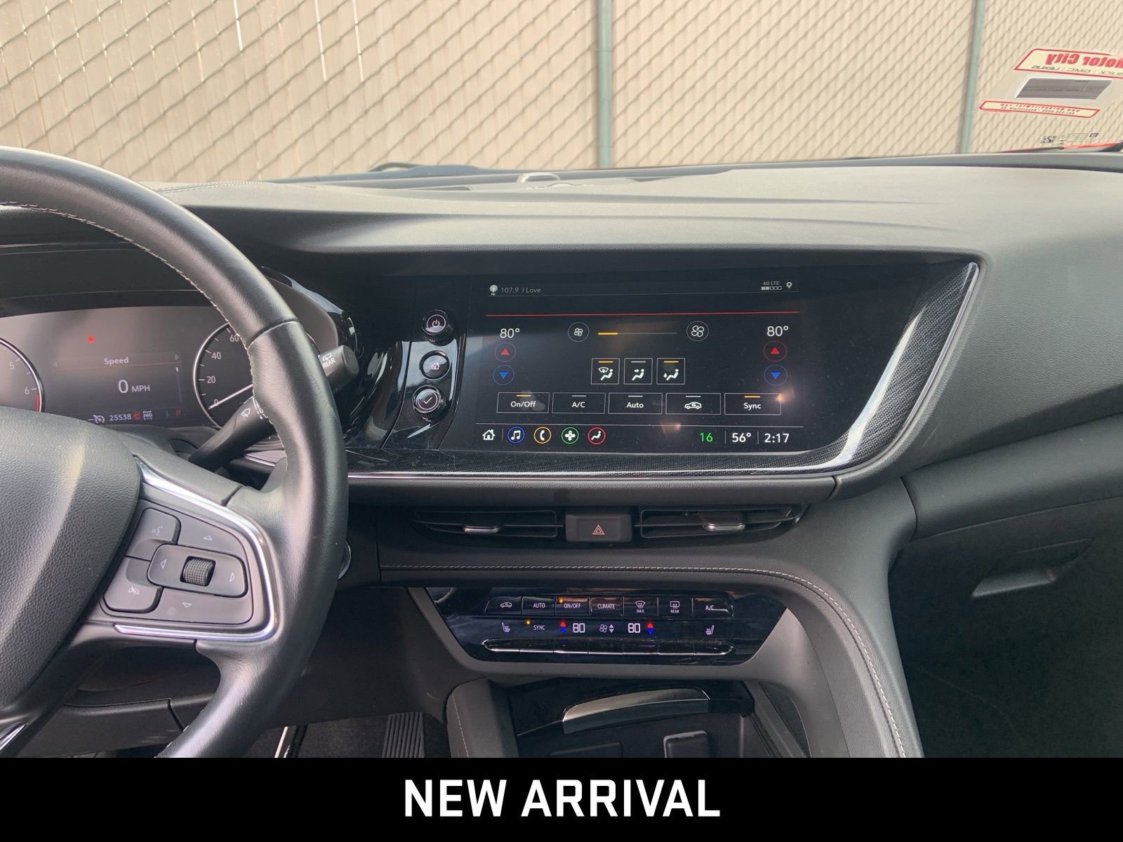 Used 2023 Buick Envision Preferred image 5