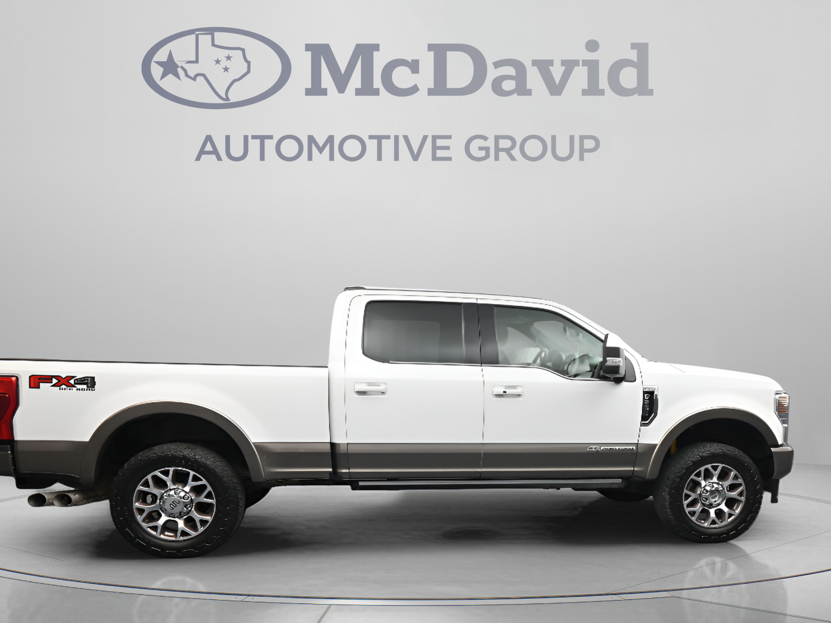 Used 2022 Ford F250 King Ranch w/ King Ranch Ultimate Package AWD/4WD image 9