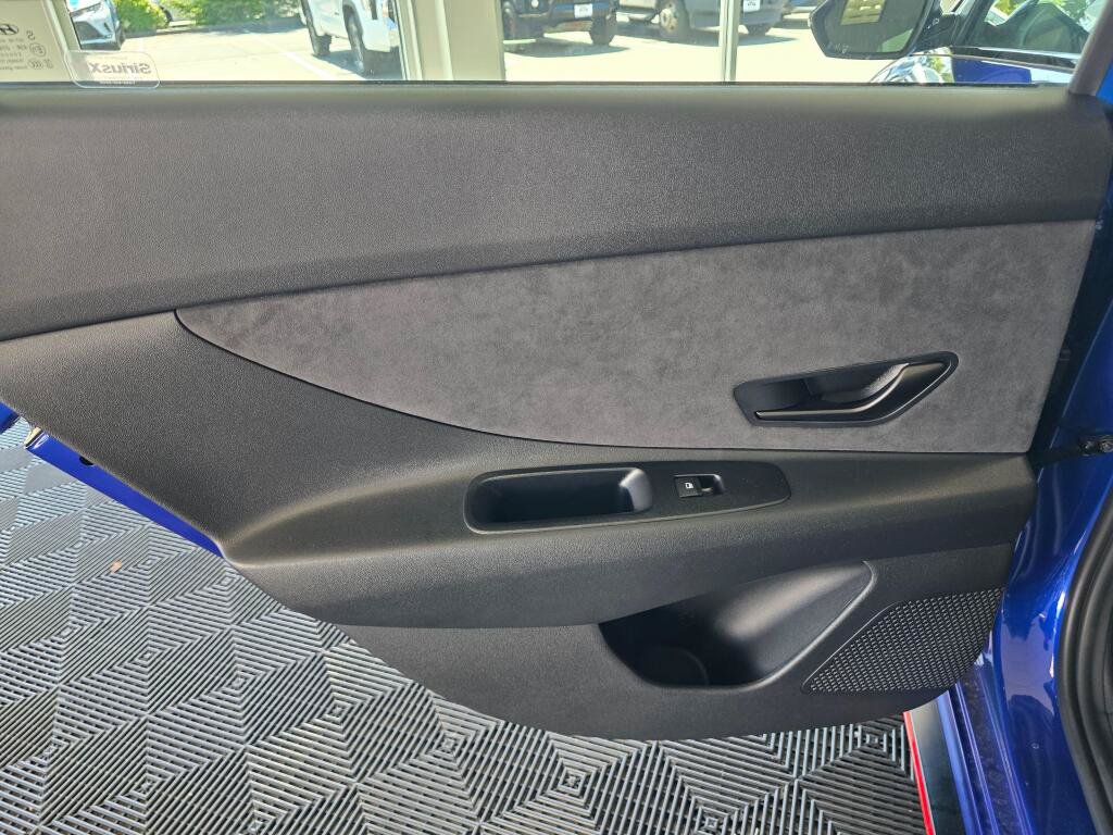 New 2026 Hyundai Elantra N w/ Cargo Package FWD image 36