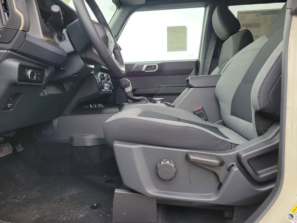 New 2025 Ford Bronco Big Bend image 17