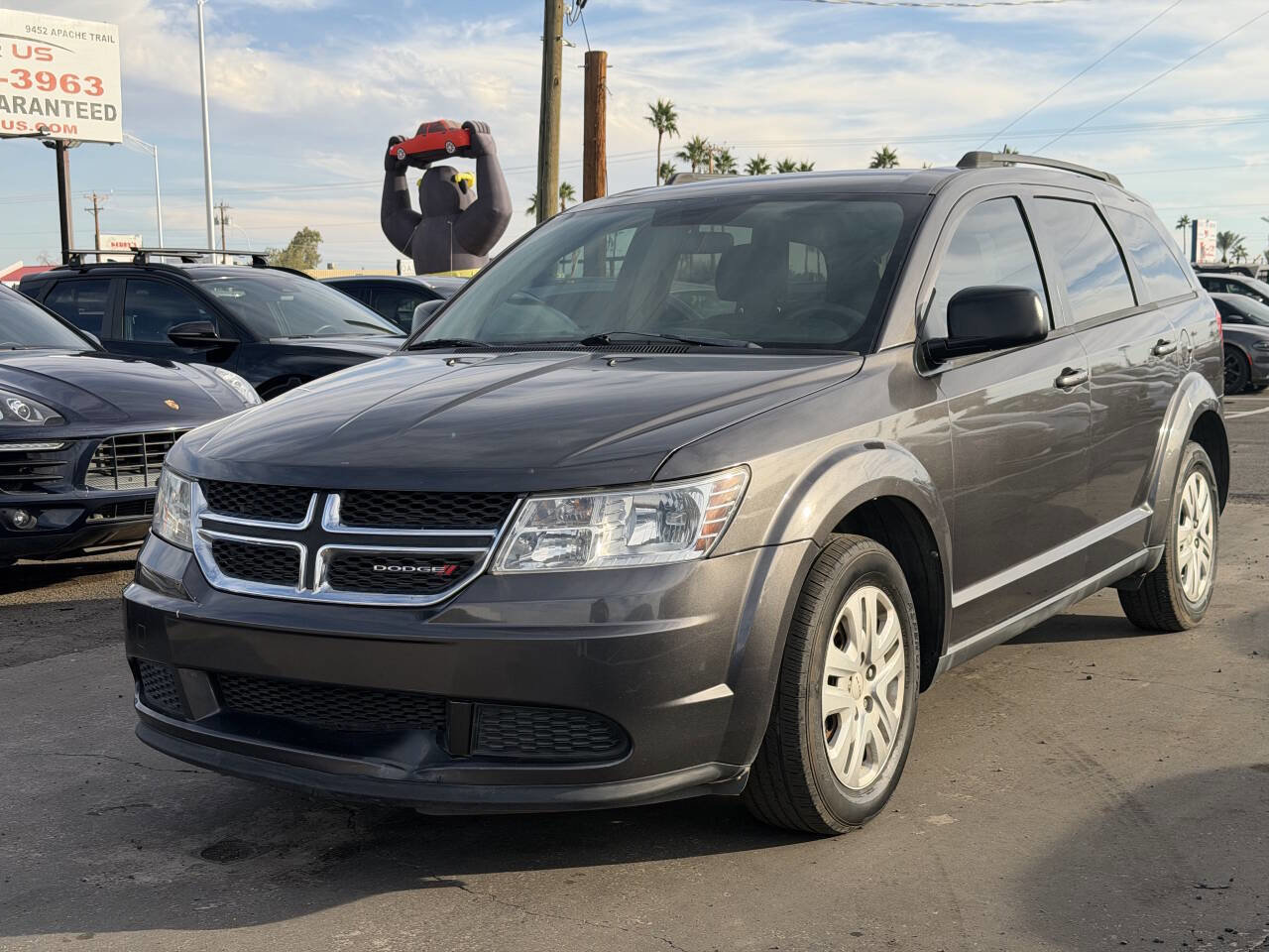 Used 2018 Dodge Journey SE image 3