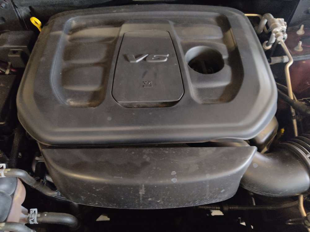 Used 2022 Jeep Grand Cherokee Laredo E RWD image 30