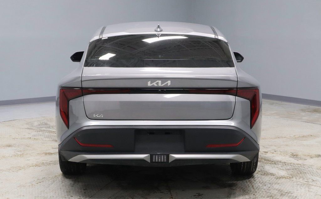 Used 2025 Kia K4 LXS image 9