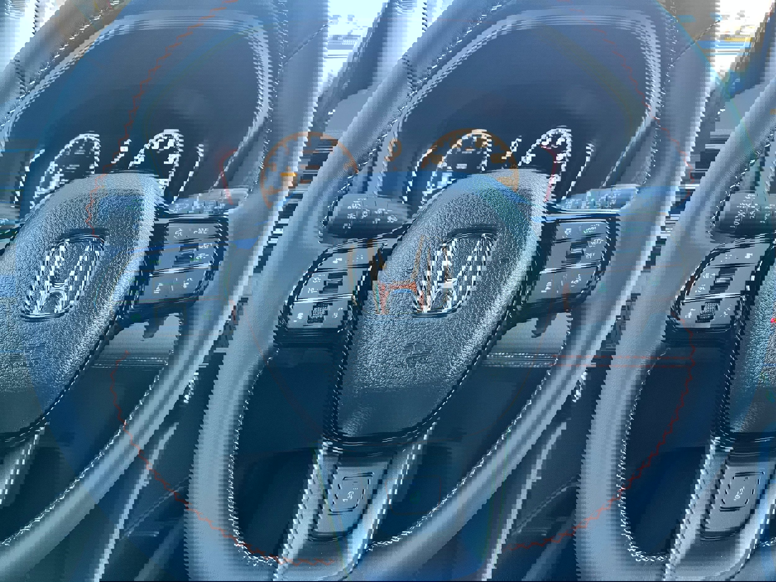 New 2025 Honda Pilot TrailSport image 12