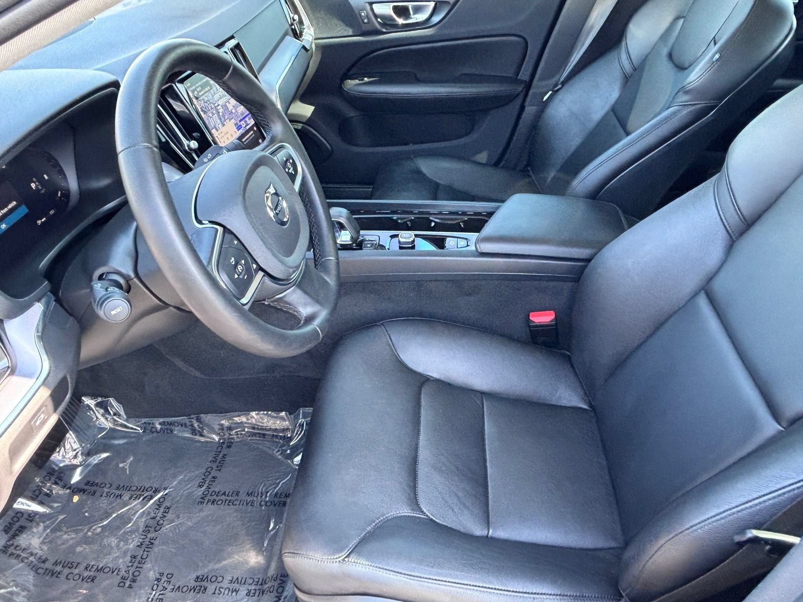 Used 2024 Volvo S60 B5 Core FWD image 18