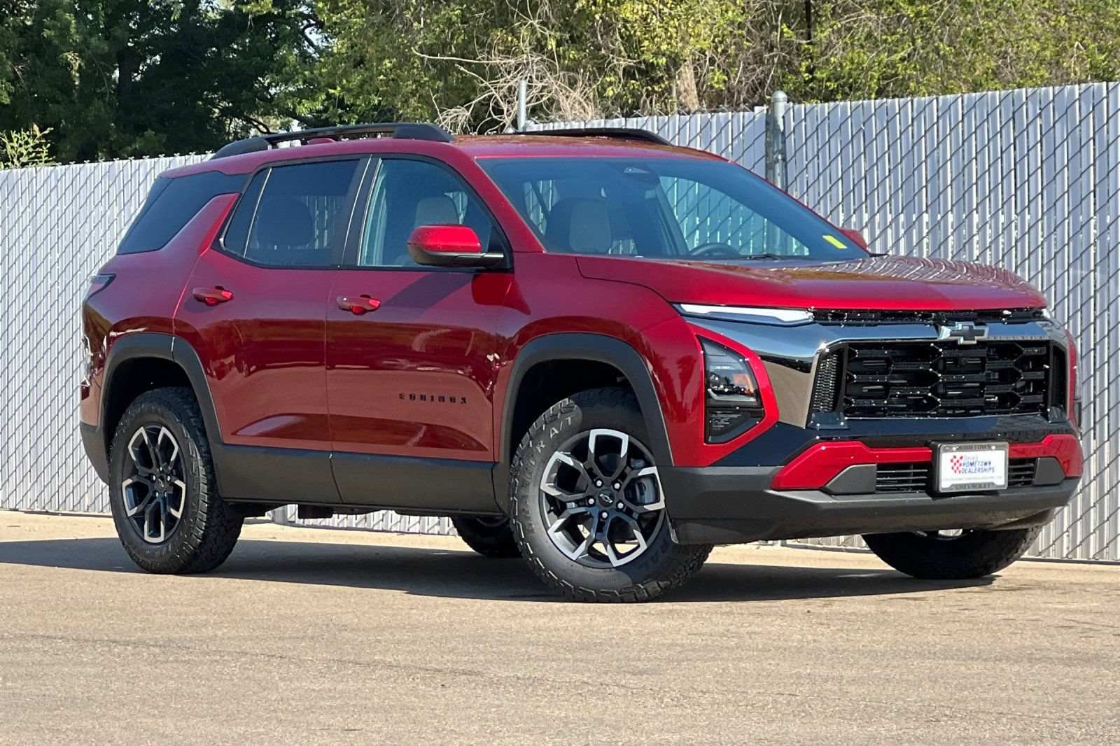 New 2026 Chevrolet Equinox ACTIV AWD/4WD image 2