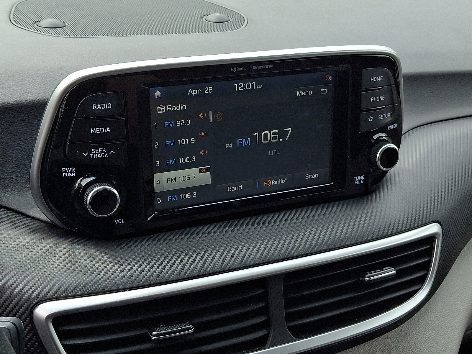 Used 2020 Hyundai Tucson Value AWD/4WD image 19
