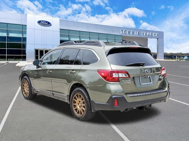 Used 2018 Subaru Outback 2.5i Limited AWD/4WD image 2